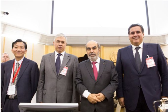 Le Maroc reçoit à Rome la distinction de la FAO pour la réalisation du 1-er OMD relatif à l'éradication de l'extrême pauvreté et de la faim Le Maroc reçoit à Rome la distinction de la FAO pour la réalisation du 1-er OMD relatif à l'éradication de l'extrême pauvreté et de la faim