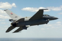 L'Irak prend possession des quatre premiers F-16 américains