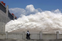 La Chine lance la construction du "plus haut barrage du monde"