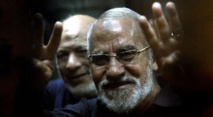 Prison à vie pour le leader des Frères musulmans en Egypte