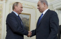 Syrie: Moscou demande des "actes" contre le terrorisme et déploie des avions Syrie: Moscou demande des "actes" contre le terrorisme et déploie des avions