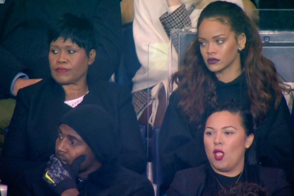 PSG-OM : Rihanna, Kendall Jenner et Nicolas Sarkozy dans les tribunes du Parc des Princes PSG-OM : Rihanna, Kendall Jenner et Nicolas Sarkozy dans les tribunes du Parc des Princes