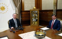 Fort de son succès électoral, Erdogan ferme contre les rebelles kurdes et ses rivaux Fort de son succès électoral, Erdogan ferme contre les rebelles kurdes et ses rivaux