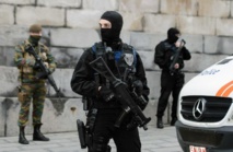 Alerte terroriste en Belgique: niveau maximal à Bruxelles, métro fermé