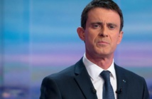 Valls dit qu'il restera à Matignon même si le FN remporte une ou des régions Valls dit qu'il restera à Matignon même si le FN remporte une ou des régions