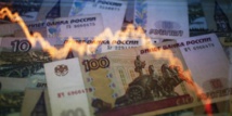 La Bourse de Moscou et le rouble plongent avec le pétrole