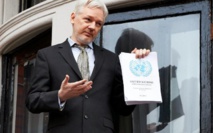 Assange crie "victoire" et réclame sa liberté Assange crie "victoire" et réclame sa liberté