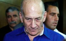 Israël: l'ex-Premier ministre Olmert écope d'un mois de prison supplémentaire Israël: l'ex-Premier ministre Olmert écope d'un mois de prison supplémentaire