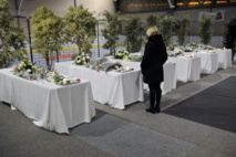 Accident de car de Rochefort: le recueillement après la mort de six adolescents Accident de car de Rochefort: le recueillement après la mort de six adolescents