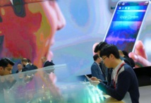 Opérateurs mobiles, géants de l'internet et start ups s'engouffrent dans le secteur bancaire Opérateurs mobiles, géants de l'internet et start ups s'engouffrent dans le secteur bancaire