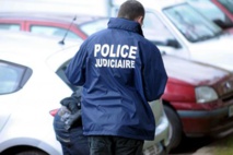 Marseille : un homme retrouvé égorgé au bord de l'autoroute Marseille : un homme retrouvé égorgé au bord de l'autoroute