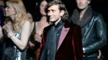 La maison Yves Saint Laurent annonce le départ de son directeur de la création Hedi Slimane La maison Yves Saint Laurent annonce le départ de son directeur de la création Hedi Slimane