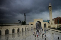 Bangladesh: nouveau meurtre d'un militant laïc à Dacca Bangladesh: nouveau meurtre d'un militant laïc à Dacca