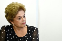 Brésil: Rousseff échoue à bloquer sa procédure de destitution Brésil: Rousseff échoue à bloquer sa procédure de destitution