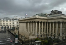 La Bourse de Paris devrait garder un oeil sur les banques centrales