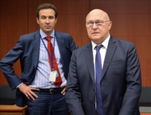 France: Un ministre épinglé pour geste sexiste envers une journaliste France: Un ministre épinglé pour geste sexiste envers une journaliste