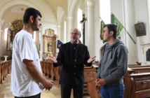 Allemagne: l’asile religieux, dernier recours de centaines de migrants Allemagne: l’asile religieux, dernier recours de centaines de migrants