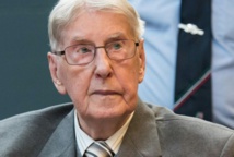 Allemagne : Un ex-gardien d'Auschwitz condamné à 5 ans de prison Allemagne : Un ex-gardien d'Auschwitz condamné à 5 ans de prison