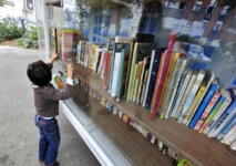 Les jeunes aiment lire mais préfèrent la télé et internet Les jeunes aiment lire mais préfèrent la télé et internet