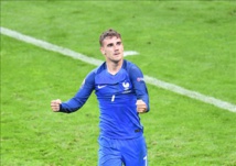 Euro 2016 : Après Batman, Superman, voici Griezmann clament les Français Euro 2016 : Après Batman, Superman, voici Griezmann clament les Français
