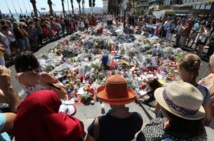 Attentat de Nice: le temps se figera à midi en hommage aux victimes Attentat de Nice: le temps se figera à midi en hommage aux victimes