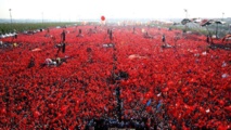 Istanbul: Près de 5 millions de personnes au meeting "Démocratie et Hommage aux martyrs" Istanbul: Près de 5 millions de personnes au meeting "Démocratie et Hommage aux martyrs"