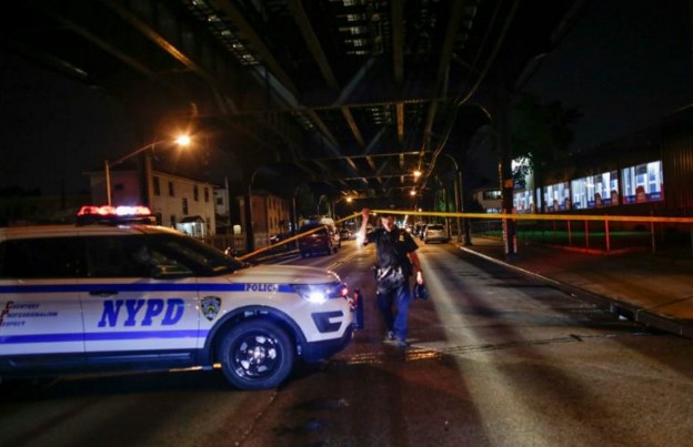 New York: enquête après les meurtres d'un imam et de son assistant