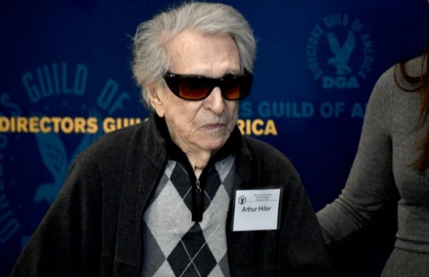 Mort du Canadien Arthur Hiller, réalisateur de "Love Story"