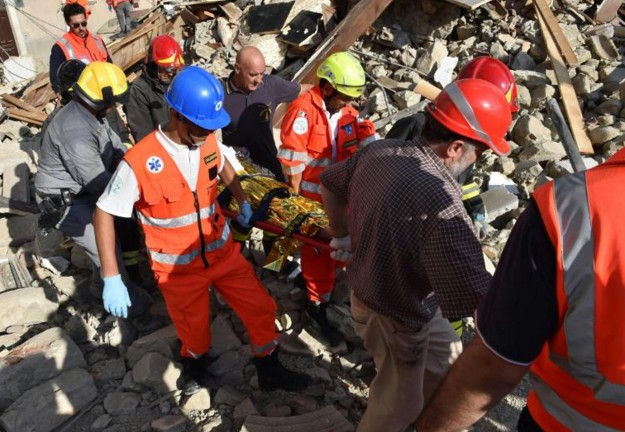 Séisme en Italie: 38 morts et de nombreux disparus