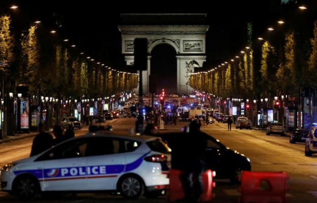 Attentat Champs-Elysées: le parcours de l'assaillant au coeur de l'enquête