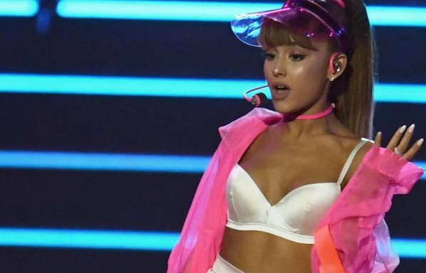 Ariana Grande, une star pour ados rattrapée par la tragédie
