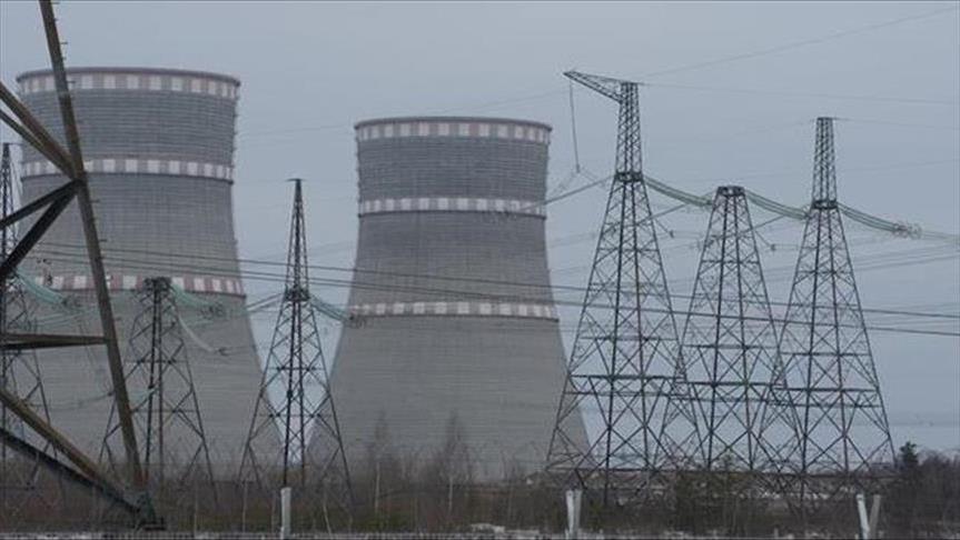 France : Nicolas Hulot s'engage à fermer "jusqu'à 17" réacteurs nucléaires d'ici 2025