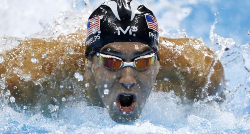 Le nageur américain Michael Phelps a perdu son duel contre un requin