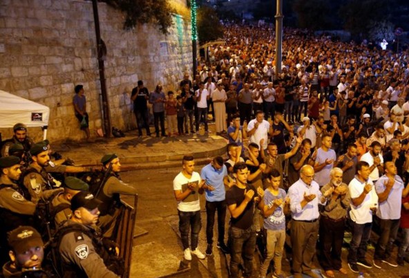 Jérusalem: les autorités musulmanes maintiennent le boycott de l'esplanade des Mosquées