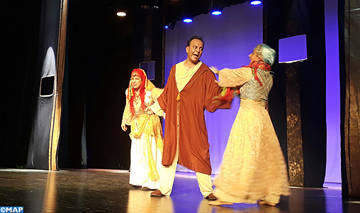 La troupe “Théâtre Tensift” à la rencontre des Marocains d’Abidjan