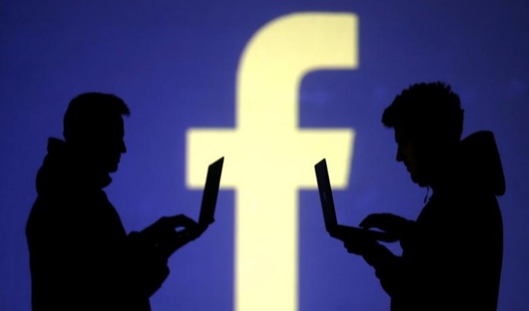 La CE dit que Facebook confirme 2,7 millions d'Européens victimes