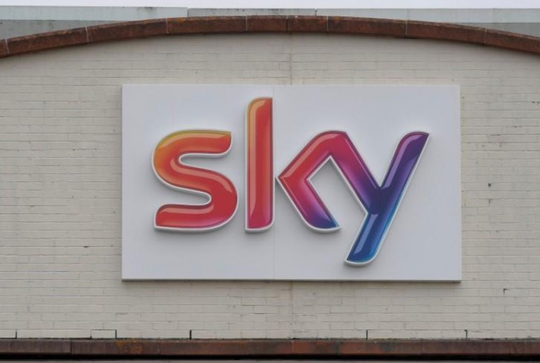Londres autorise Fox à racheter Sky s'il vend Sky News