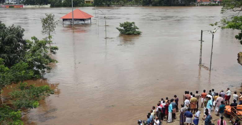 Inondations en Inde : Le bilan s'alourdit à 445 morts