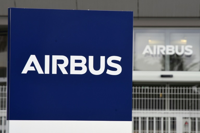 Airbus remporte un gros contrat pour deux satellites auprès d'Eutelsat