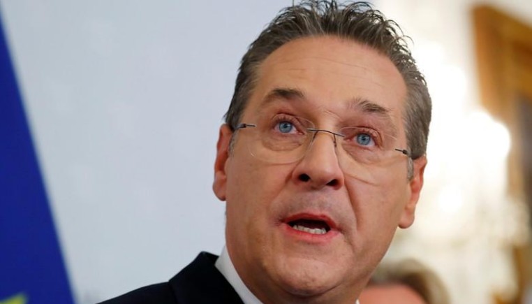 Autriche: Démission du vice-chancelier d'extrême droite