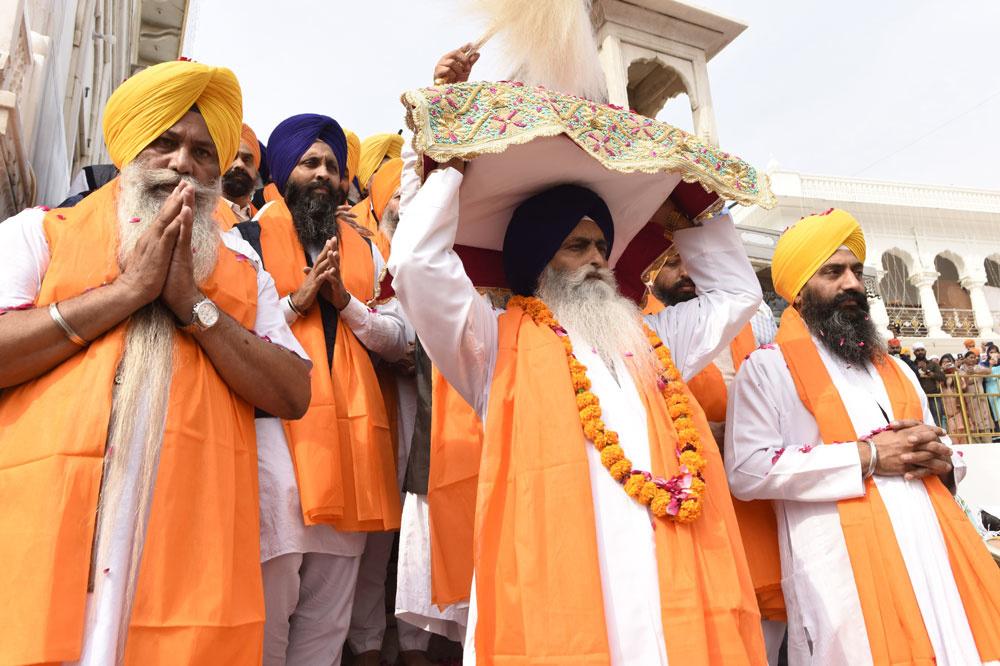 Les sikhs célèbrent le 550è anniversaire de leur fondateur Gourou Nanak