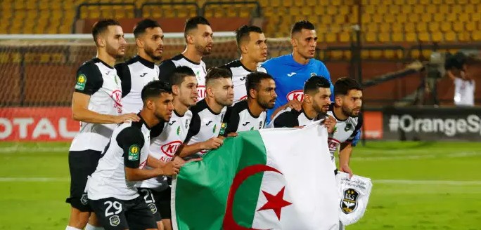 Algérie/foot: un dirigeant et un agent de joueurs écroués pour des soupçons de matches arrangés