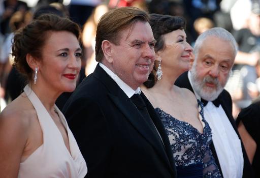 Dorothy Atkinson, Timothy Spall, Marion Bailey et Mike Leigh
