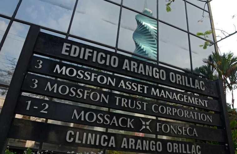 "Panama Papers": inspection chez Mossack Fonseca après leur plainte pour piratage