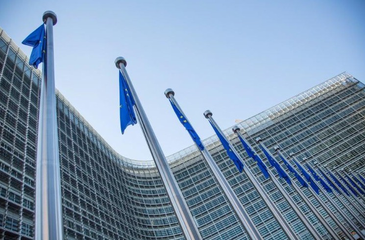 En plein "Panama Papers", l'UE s'attaque à l'opacité fiscale des multinationales