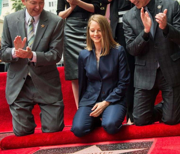Jodie Foster inaugure son étoile sur Hollywood Boulevard