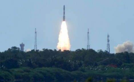 L'Inde lance 20 satellites en une seule mission