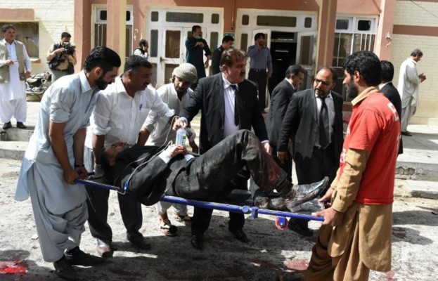 Pakistan: le bilan de l'attentat dans le sud-ouest passe à 40 morts