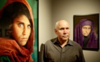 Pakistan: l'Afghane aux yeux verts du National Geographic arrêtée