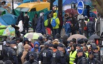 France: Evacuation des migrants fraîchement installés à Paris